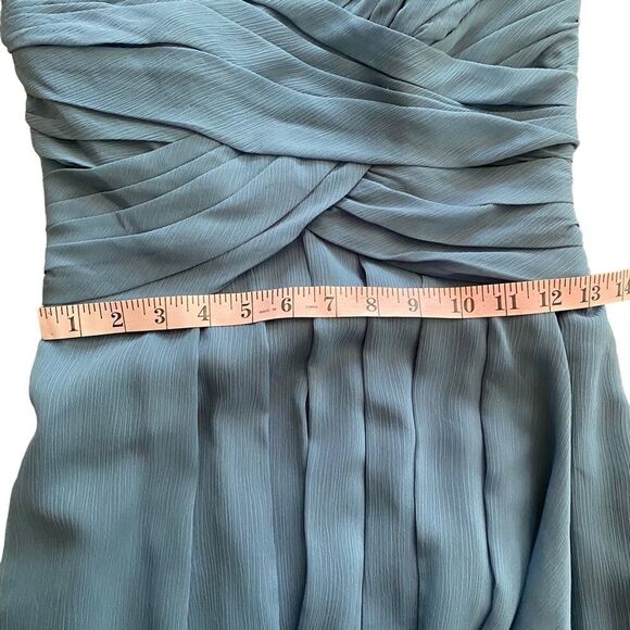 David’s Bridal | Crinkle Chiffon Dress with Cascade Skirt, Size 0 - Picture 8 of 12